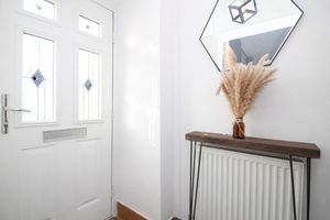 Entrance Hallway- click for photo gallery